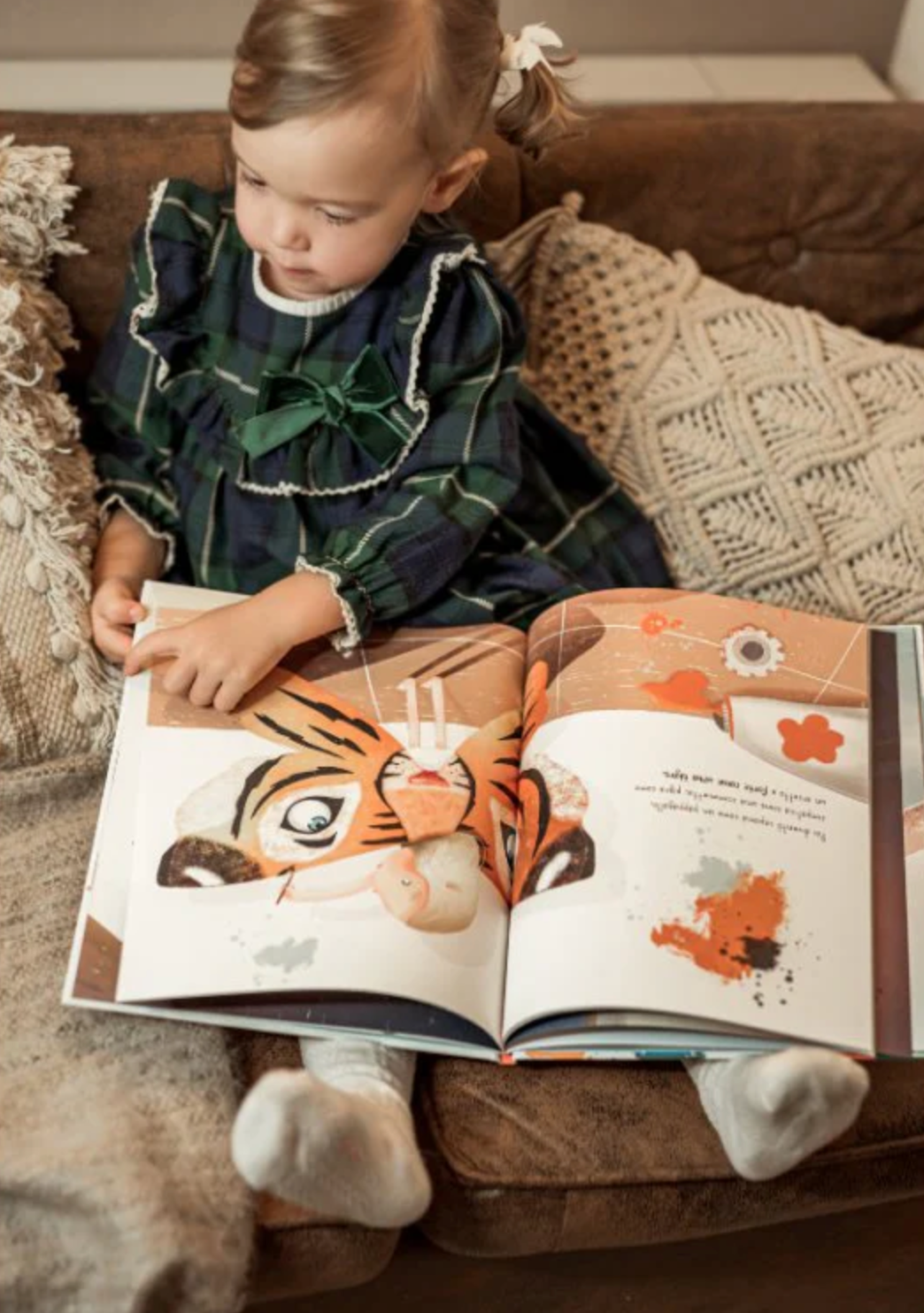 LOS COLORES DE LUZ - MANOLITO BOOKS-