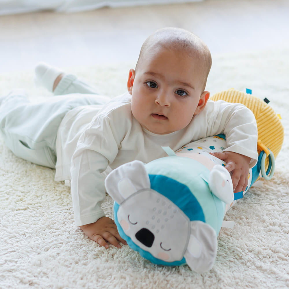 COJÍN DE ACTIVIDADES SENSORIALES PARA BEBÉS
