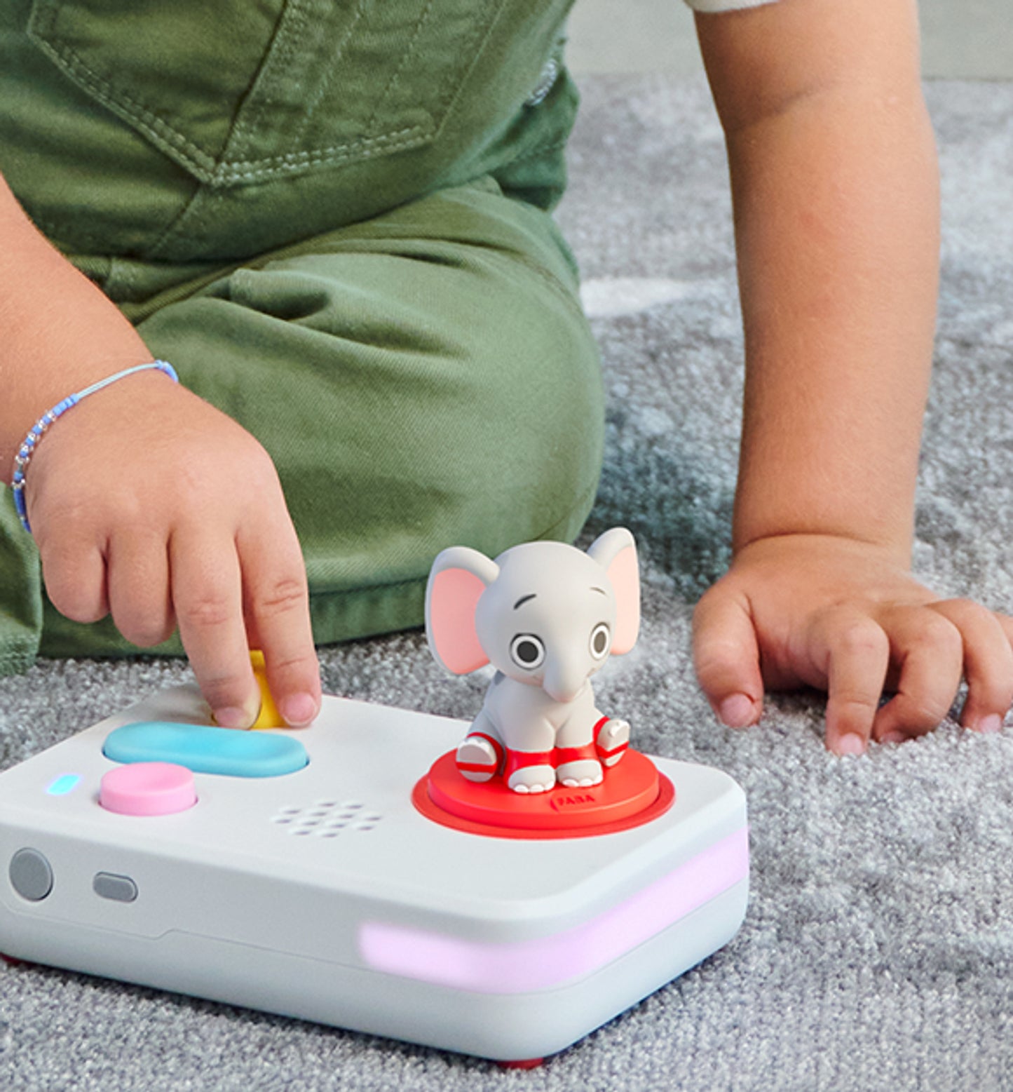 LAS CANCIONES DE ELE EL ELEFANTE - PERSONAJE SONORO FABA