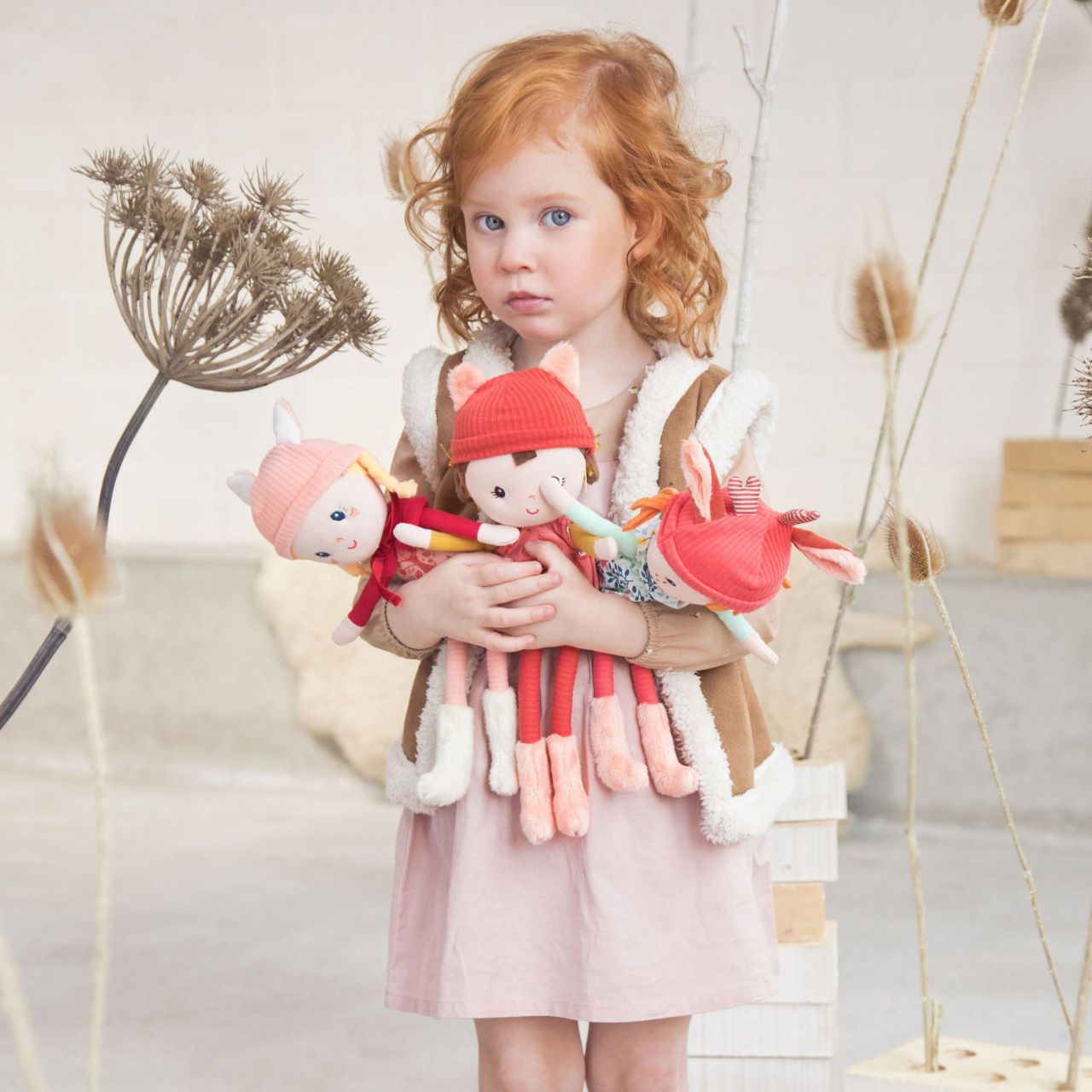 STELLA- MUÑECA CON CAJA DE REGALO- LILLIPUTIENS