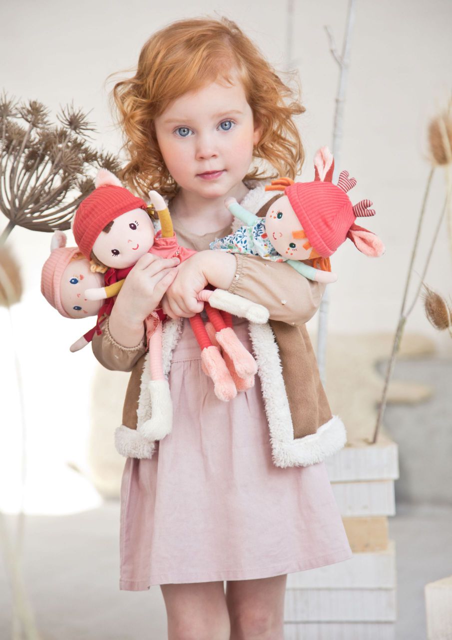 STELLA- MUÑECA CON CAJA DE REGALO- LILLIPUTIENS