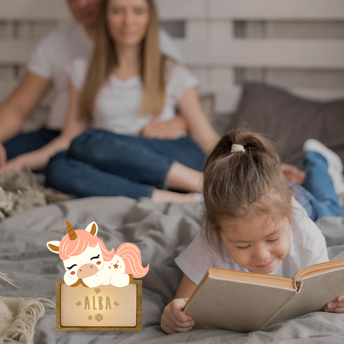 LÁMPARA PEQUEÑA UNICORNIO - CON KIT DE LETRAS PERSONALIZABLE-